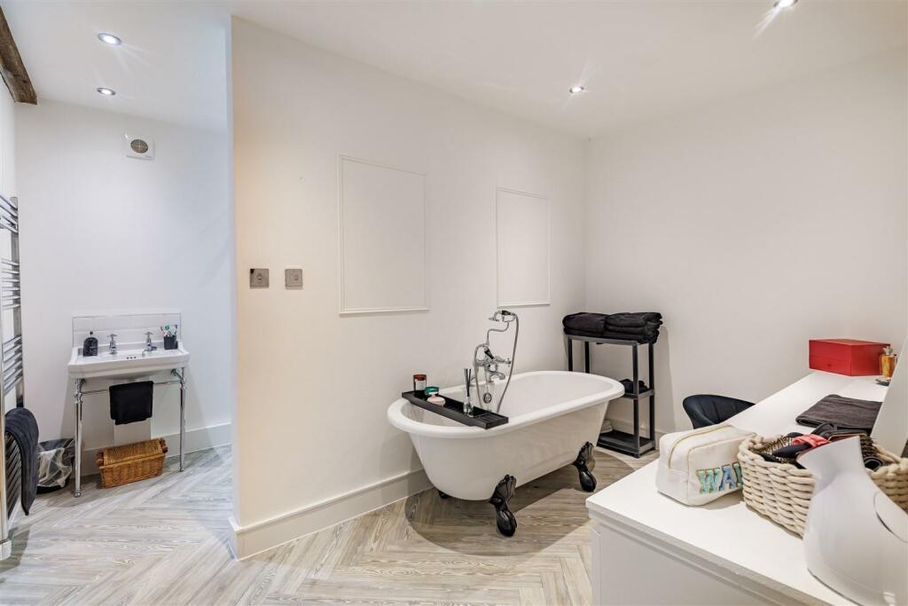 Additional property image - Glovers Lane, Hastingwood.