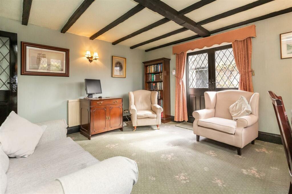 Additional property image - Duck Lane, Thornwood Common