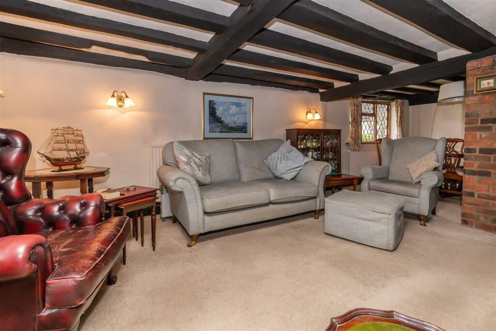 Additional property image - Duck Lane, Thornwood Common