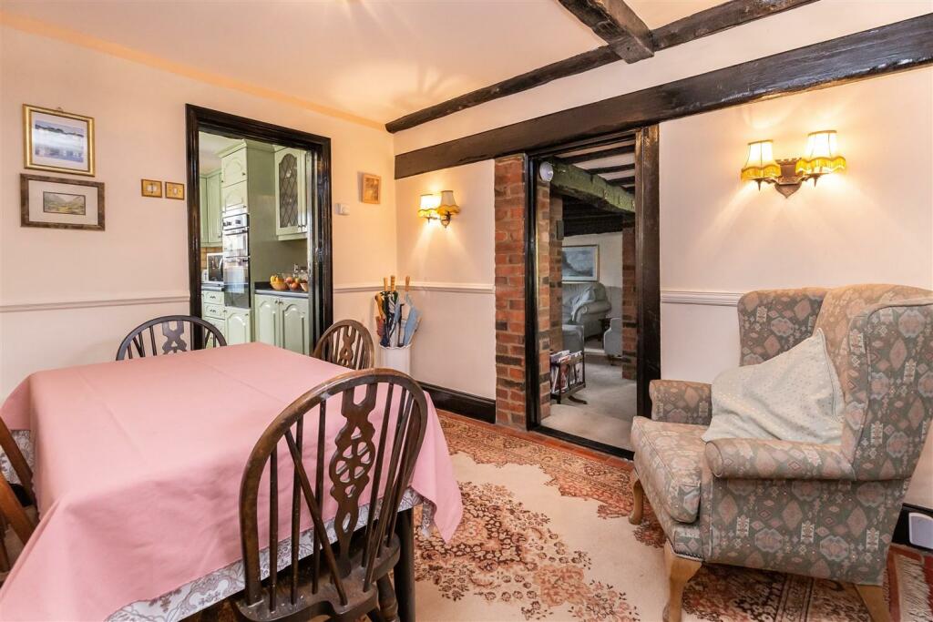 Additional property image - Duck Lane, Thornwood Common