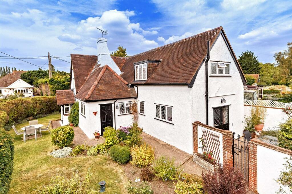 Additional property image - Duck Lane, Thornwood Common