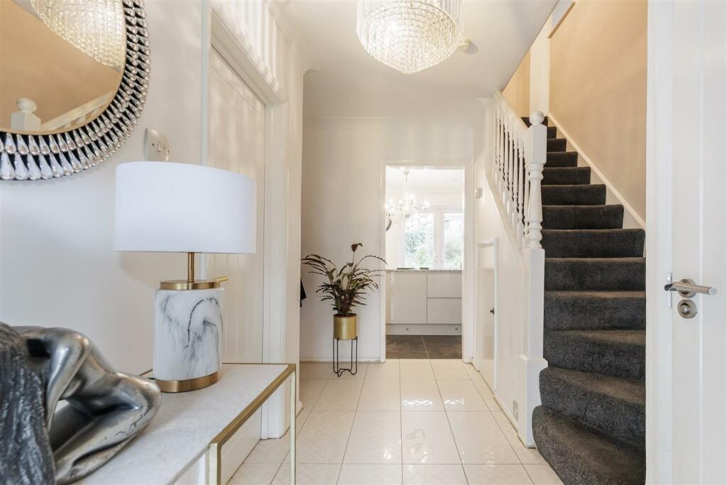 Additional property image - Dukes Avenue, Theydon Bois