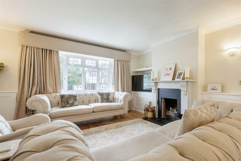 Additional property image - Dukes Avenue, Theydon Bois