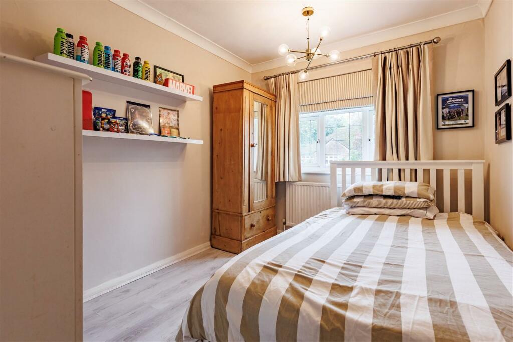 Additional property image - Dukes Avenue, Theydon Bois