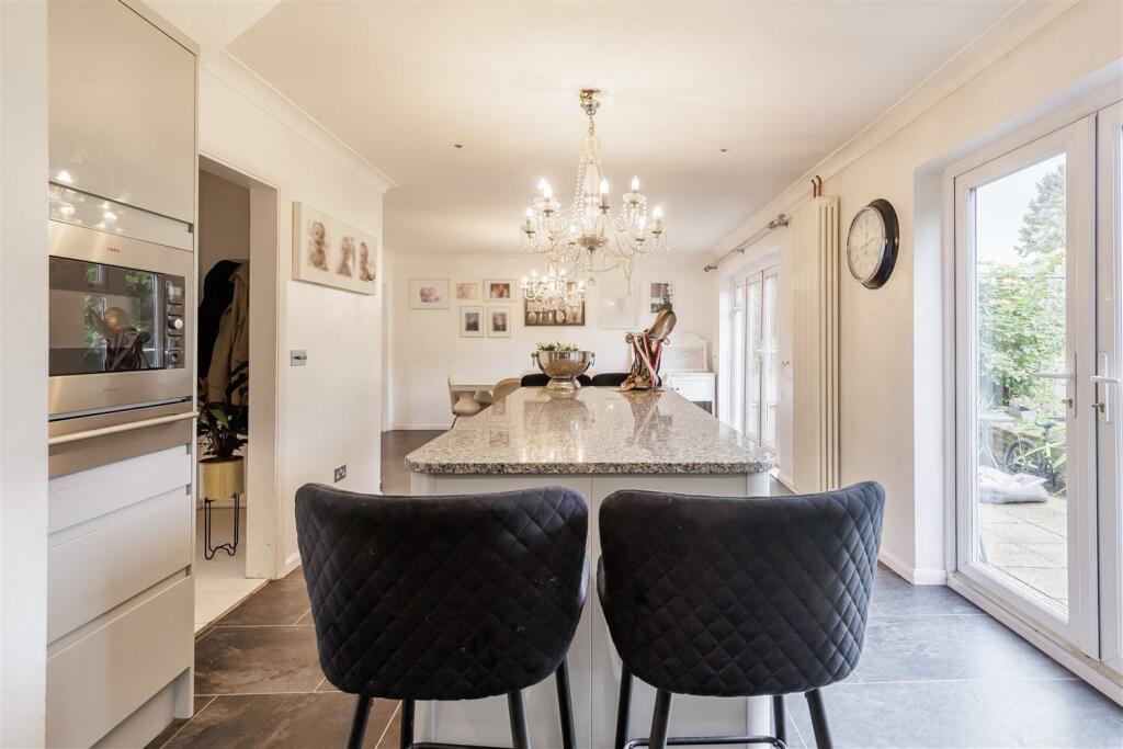 Additional property image - Dukes Avenue, Theydon Bois