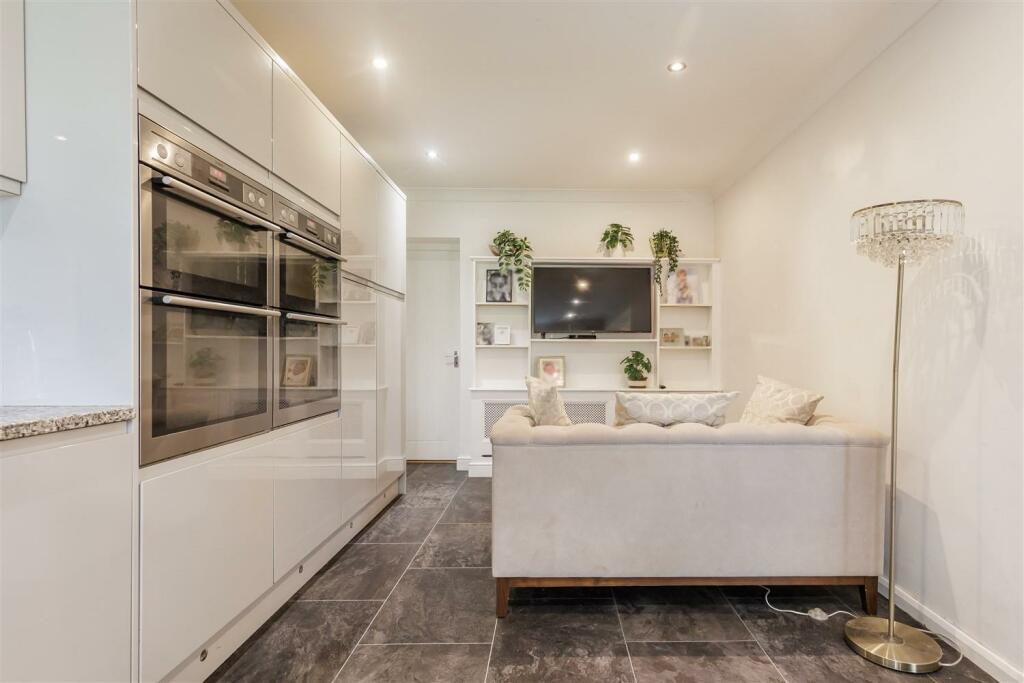 Additional property image - Dukes Avenue, Theydon Bois