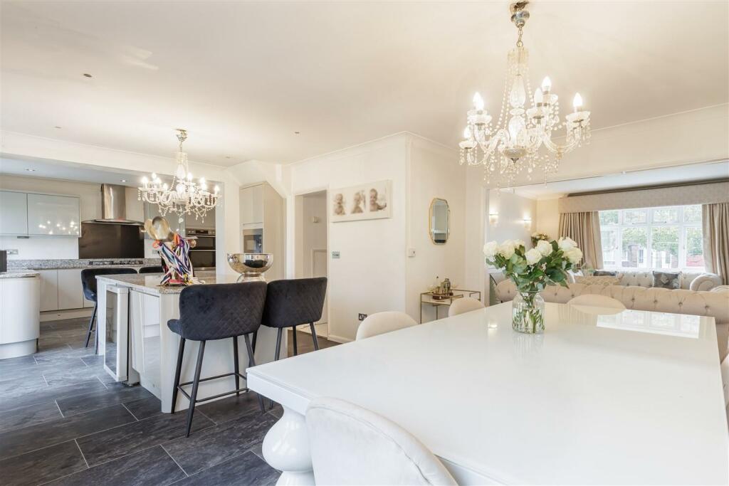 Additional property image - Dukes Avenue, Theydon Bois