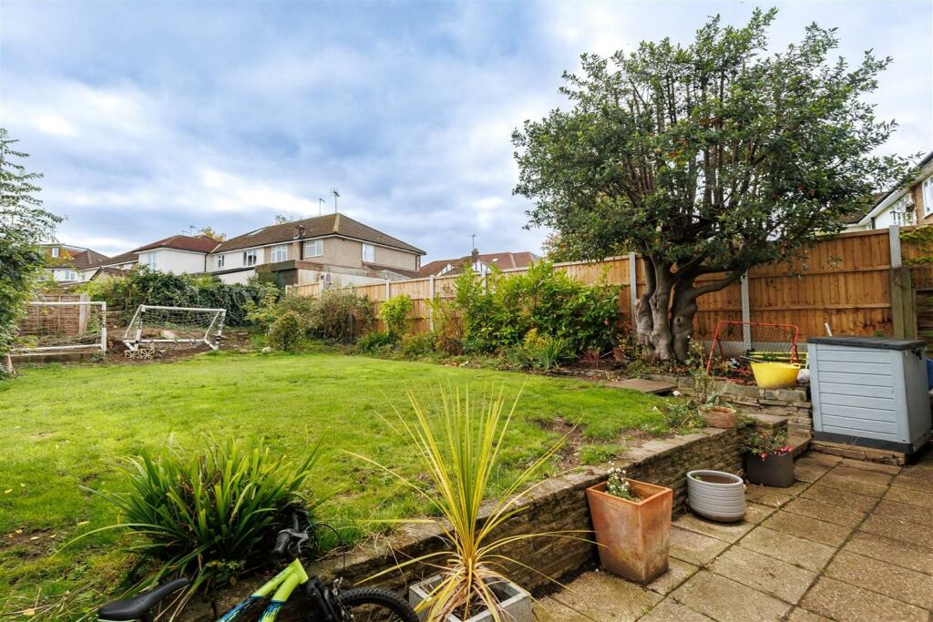Additional property image - Dukes Avenue, Theydon Bois