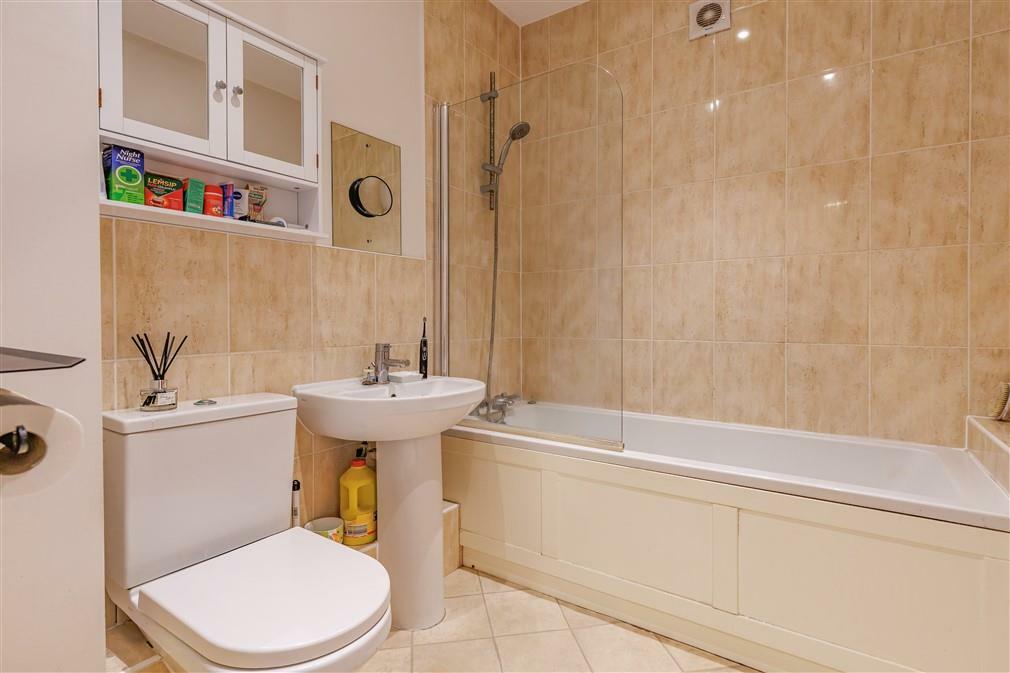 Additional property image - Buttercross Lane, Epping