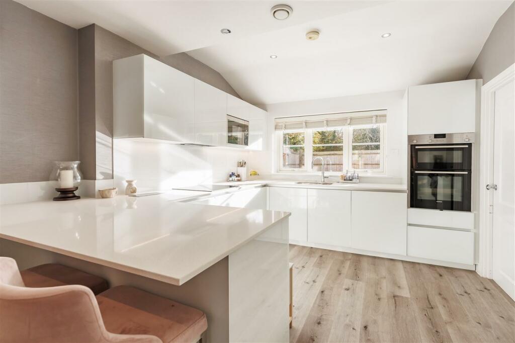 Property image - Buckingham Road, Epping
