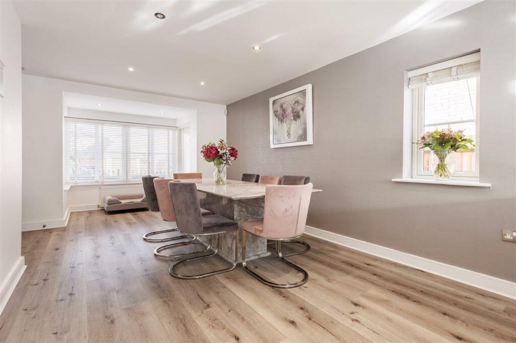 Additional property image - Buckingham Road, Epping