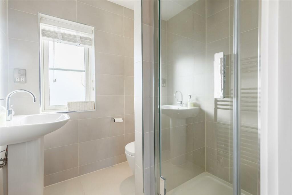 Additional property image - Buckingham Road, Epping