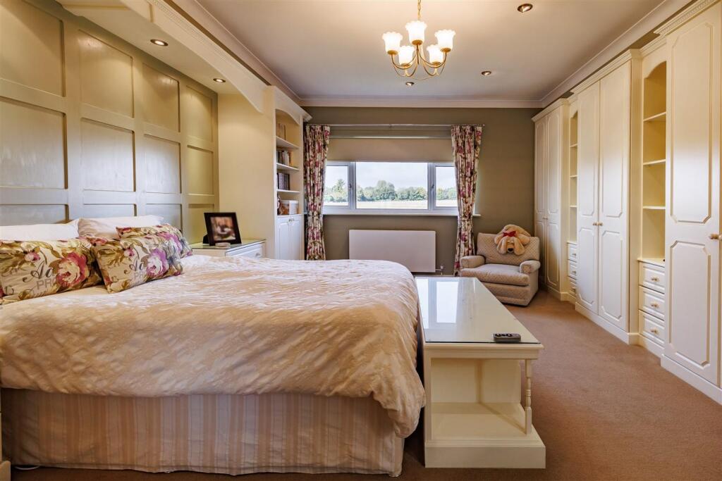 Additional property image - Hastingwood Road, Hastingwood