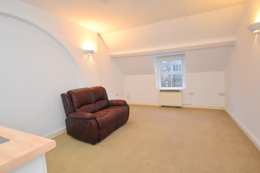 2 bedroom flat for sale in Wincanton, Somerset, BA9