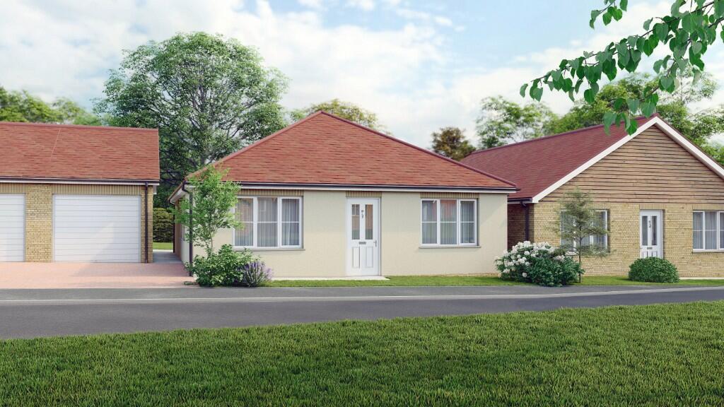 2 bedroom detached bungalow for sale in Wincanton, Somerset, BA9