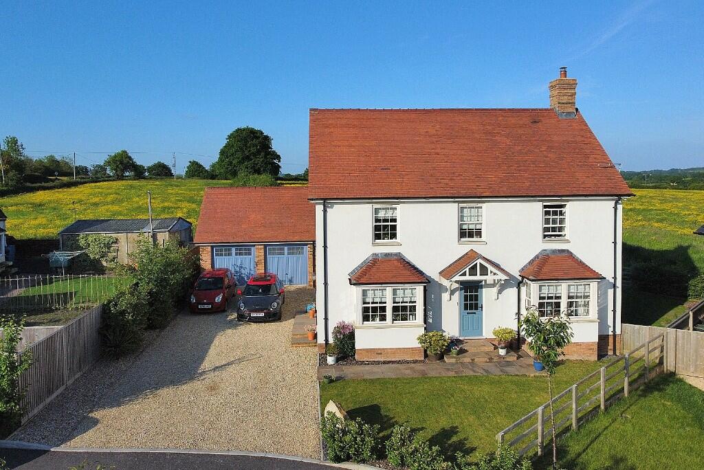 4 bedroom detached house for sale in Gillingham, Dorset, SP8