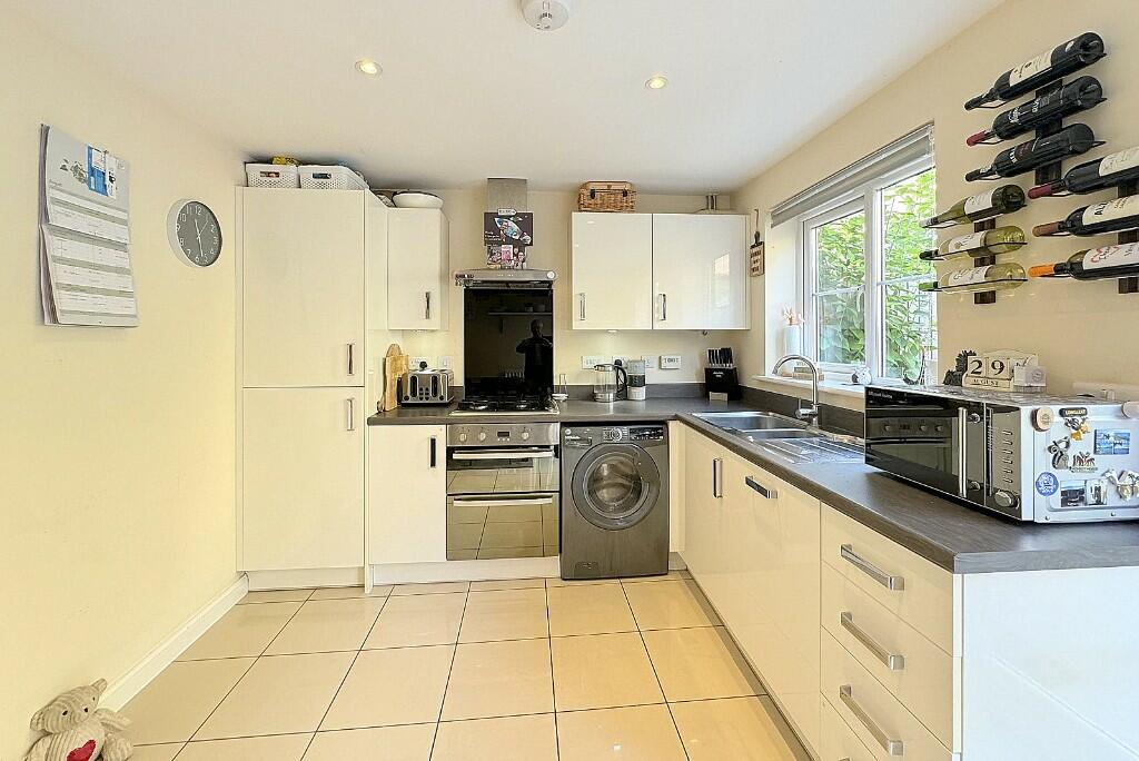 Additional property image - Wincanton, Somerset