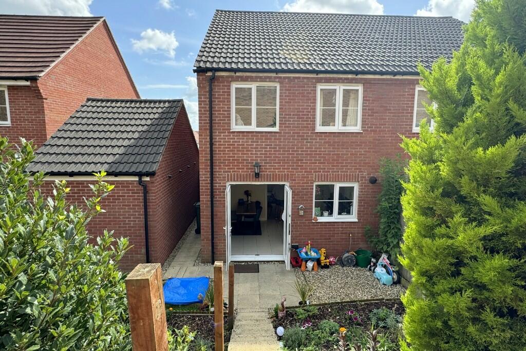 Additional property image - Wincanton, Somerset