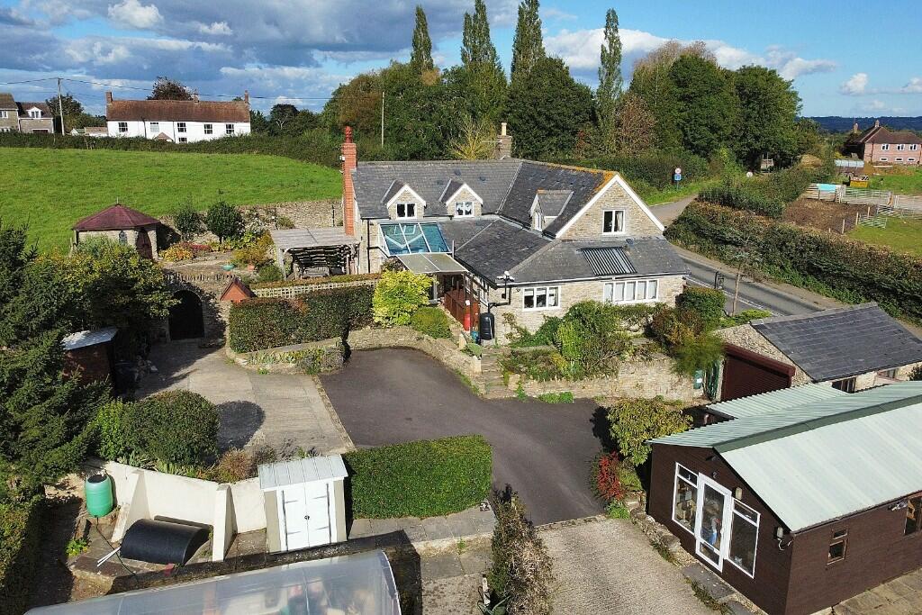 Additional property image - BA8