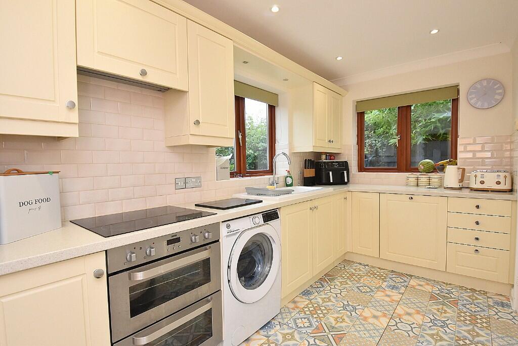Additional property image - Henstridge, Somerset, BA8