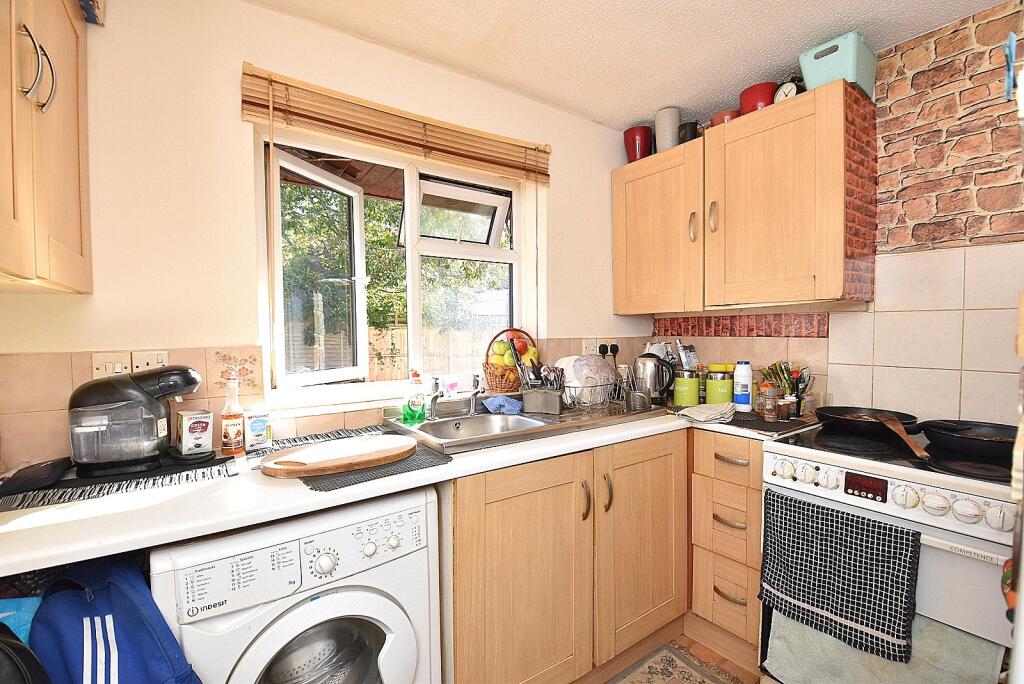 Additional image 4 of Malthouse Close, Wincanton, Somerset, BA9