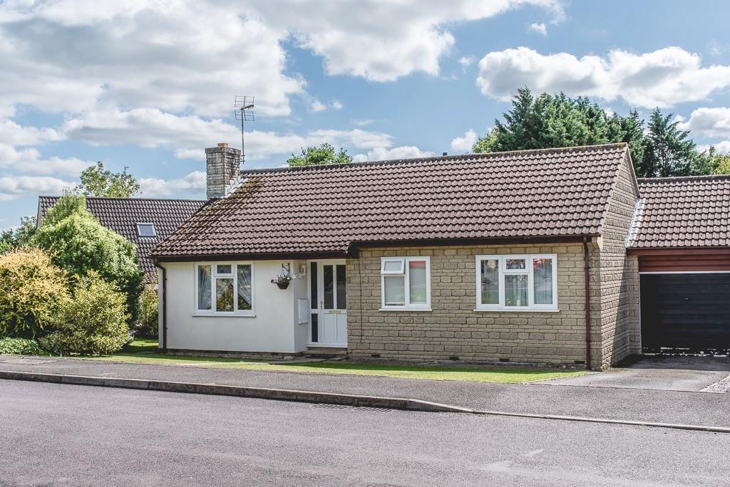 3 bedroom detached bungalow for sale in Wincanton, Somerset, BA9