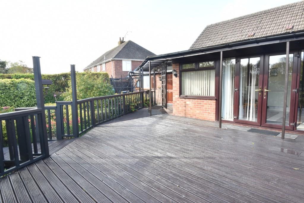 2 bedroom semidetached bungalow for sale in Wincanton, Somerset, BA9