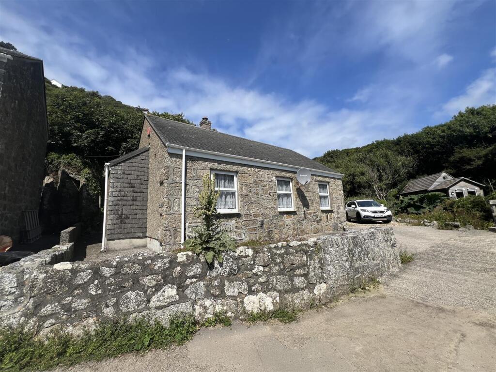 Main image of property: Lamorna