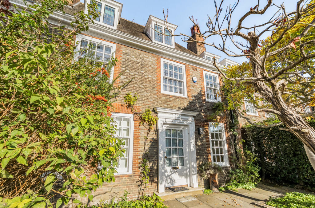 Main image of property: Meadway, Hampstead Garden Suburb, NW11
