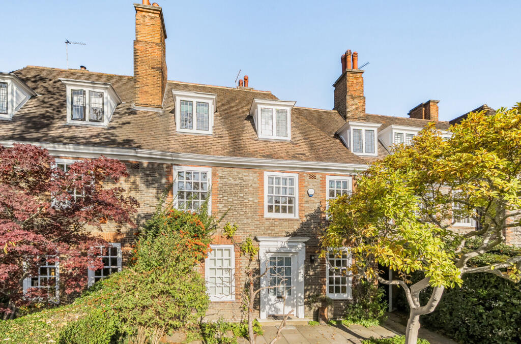 Main image of property: Meadway, Hampstead Garden Suburb, NW11