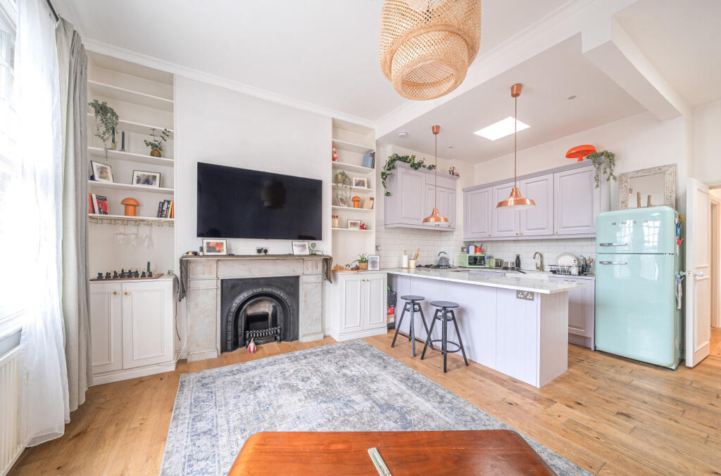Main image of property: Broadhurst Gardens, South Hampstead, NW6