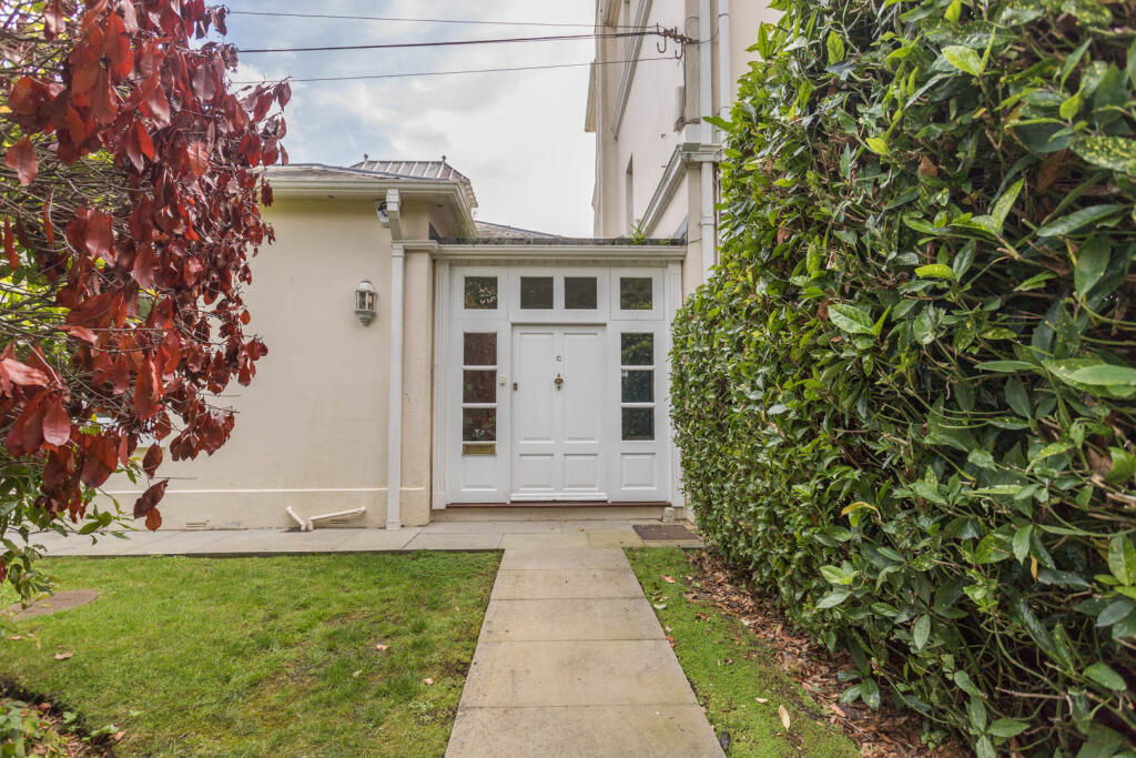 Main image of property: KINGS RIDE HOUSE, PRINCE ALBERT DRIVE, ASCOT, BERKSHIRE, SL5 8AQ