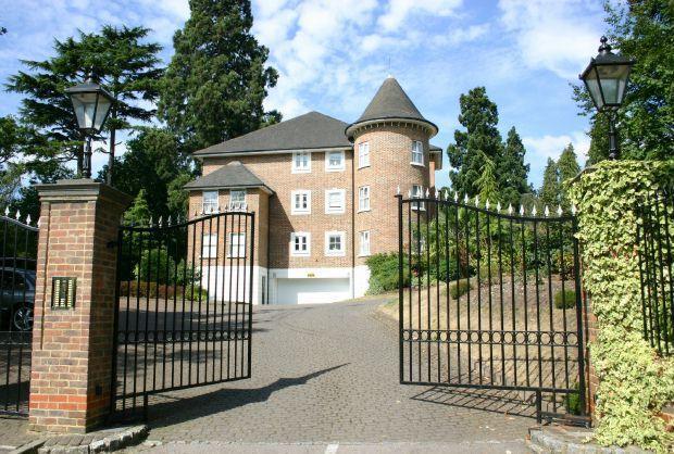 Main image of property: Agincourt, Cheapside Road, Ascot, Berkshire, SL5 7SJ