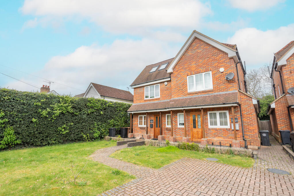 Main image of property: Graffham Court, Thorndown Lane, Windlesham, Surrey, GU20 6DQ