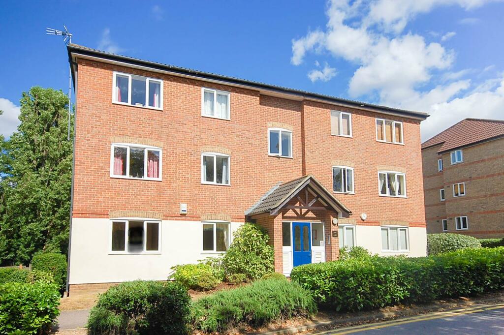 1 bedroom apartment for sale in Fallow Rise, Hertford, SG13