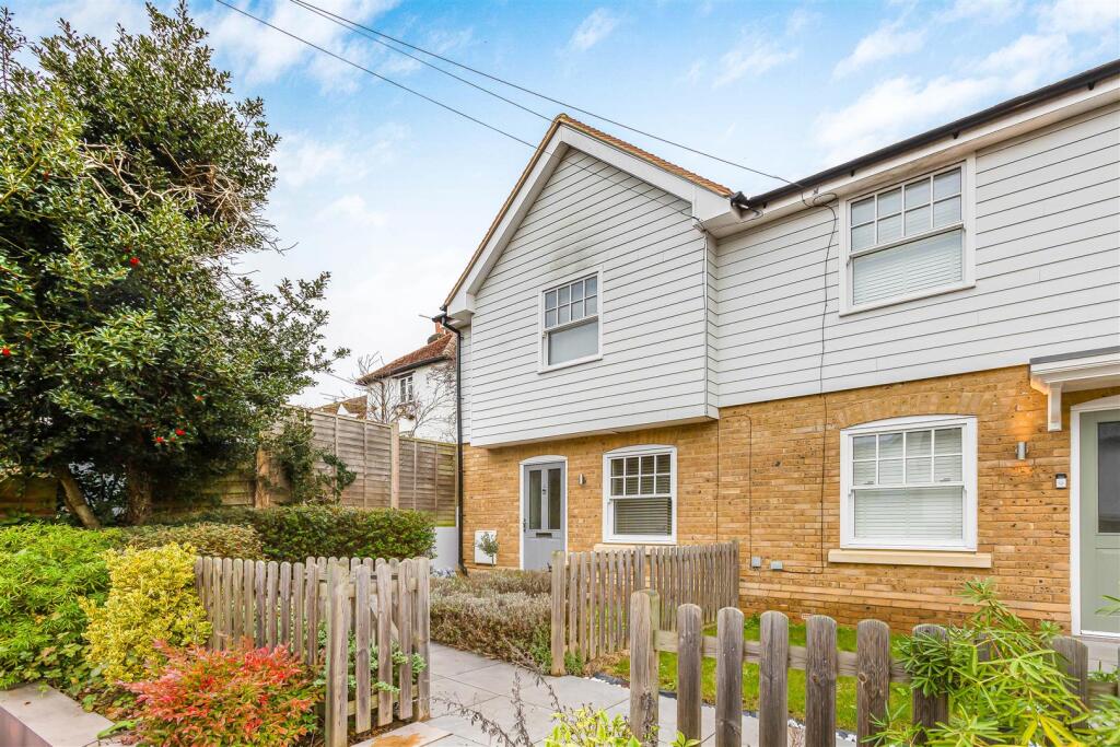 Main image of property: Hertingfordbury Village, Hertford