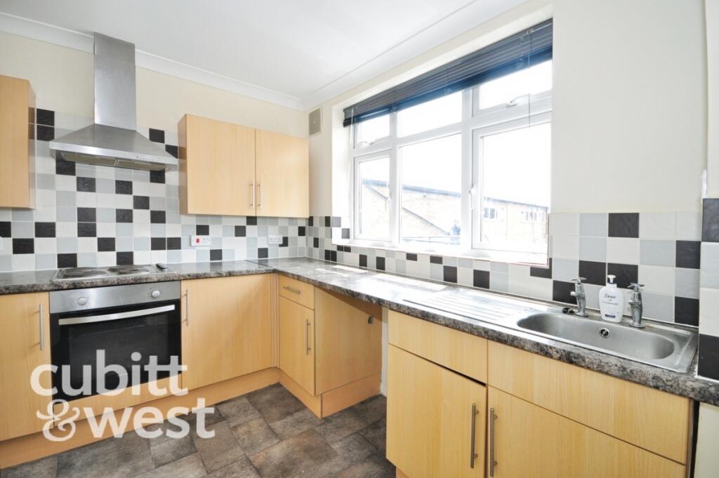 Main image of property: AVAILABLE WITH NO DEPOSIT West Street Fareham PO16