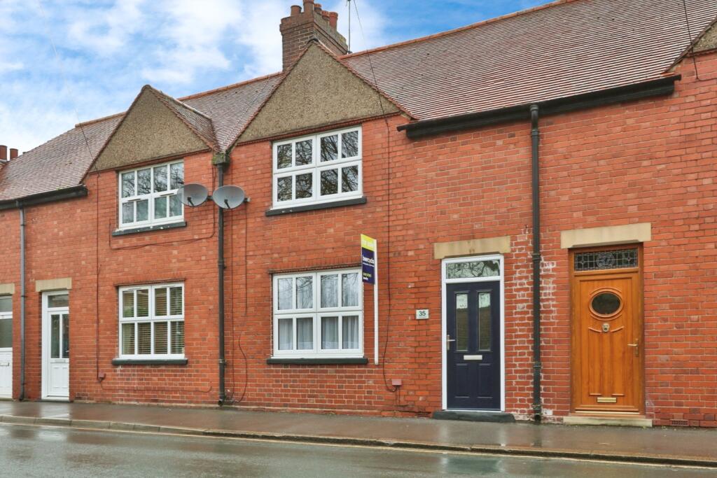 2 bedroom terraced house for sale in Flemingate, Beverley, HU17 0NT, HU17