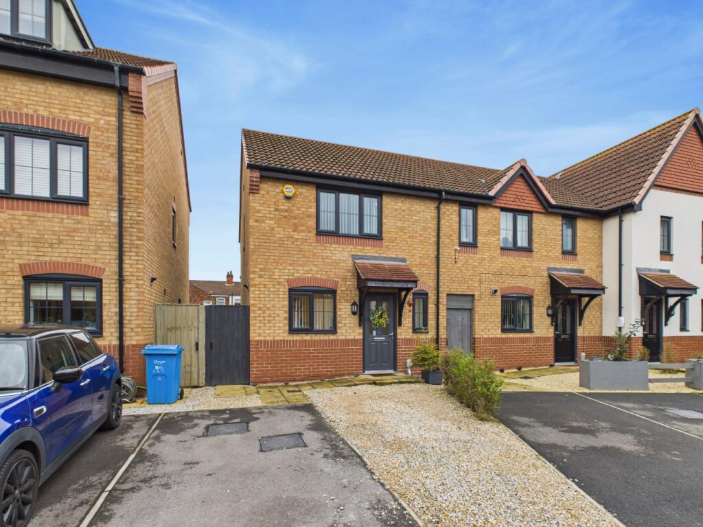 Main image of property: Parkfield Drive, Hull, HU3 6TB
