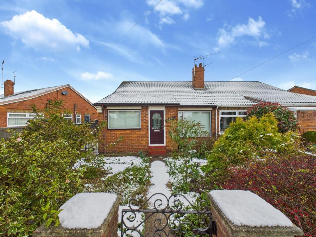 Main image of property: Keel Road, Hull, HU6 7BP