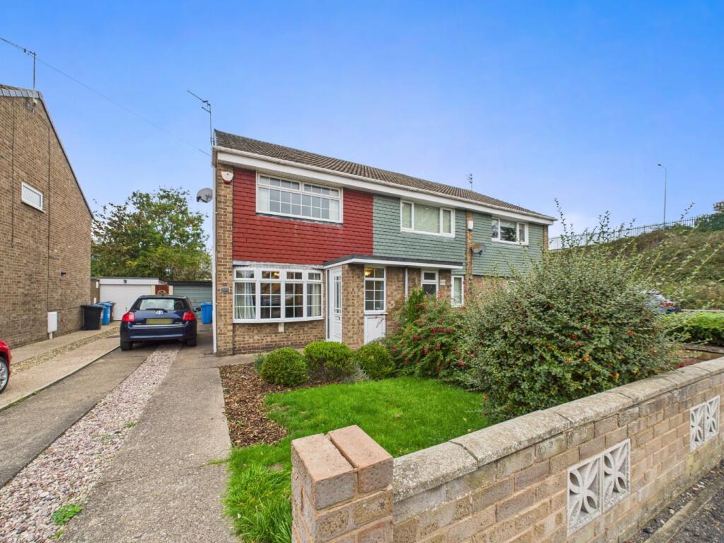 Main image of property: Hathersage Road, Hull, HU8 0EY