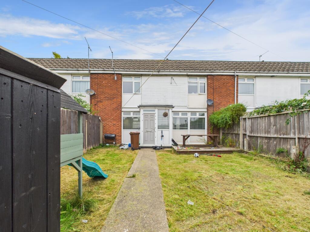 Main image of property: Porlock Drive, Bransholme, Hull,  HU7 4HZ