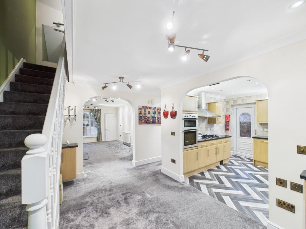 Main image of property: Ravenspur Road, Bilton, HU11 4HE