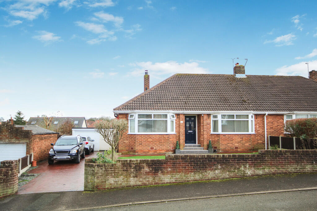 3 bedroom semidetached bungalow for sale in Wepre Hall Crescent