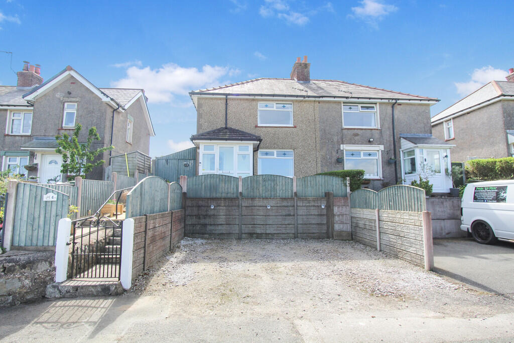 Main image of property: Bwlchgwyn, Wrexham