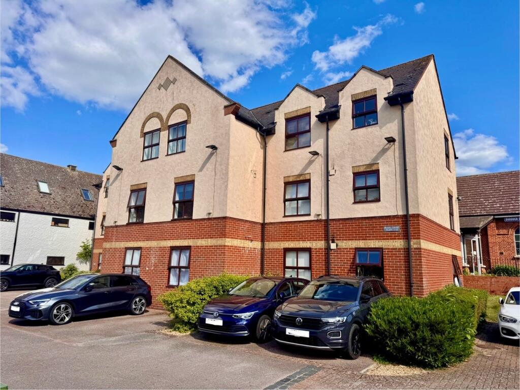 Main image of property: Whitehorse Street, BALDOCK, SG7