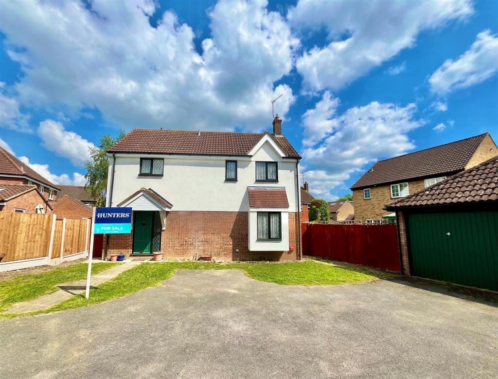Main image of property: Chalkdown, Stevenage, SG2 7BG