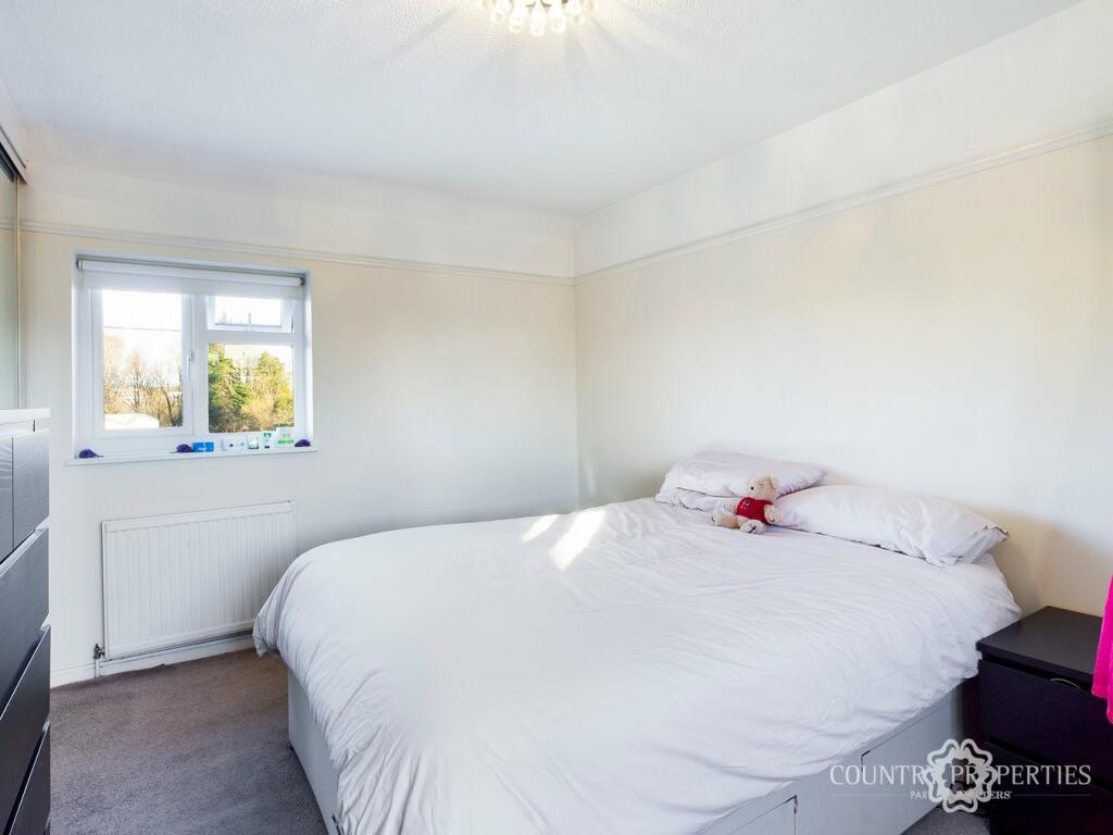 Additional property image - Great North Road, Welwyn Garden City, AL8