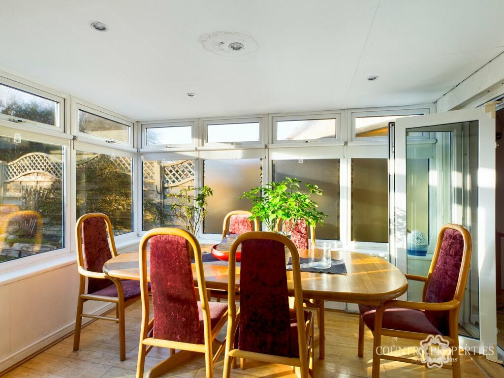 Additional property image - Great North Road, Welwyn Garden City, AL8
