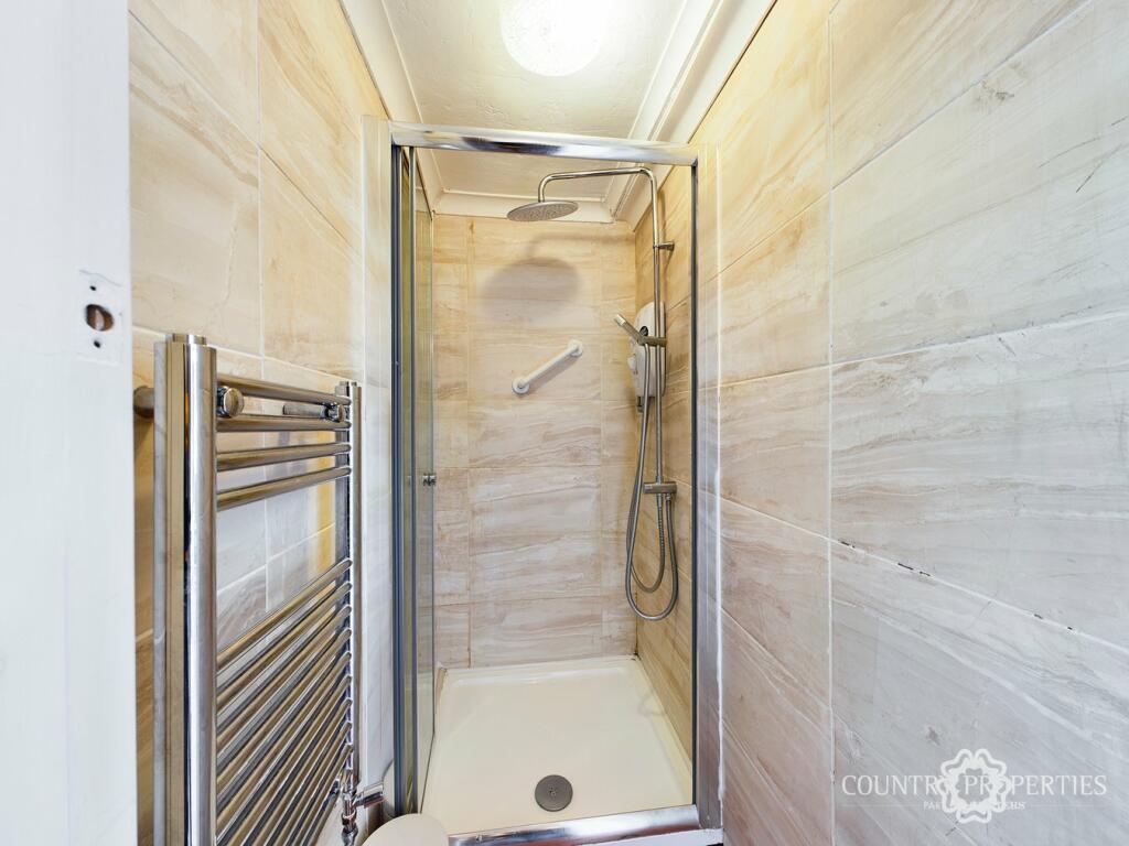 Additional property image - Great North Road, Welwyn Garden City, AL8